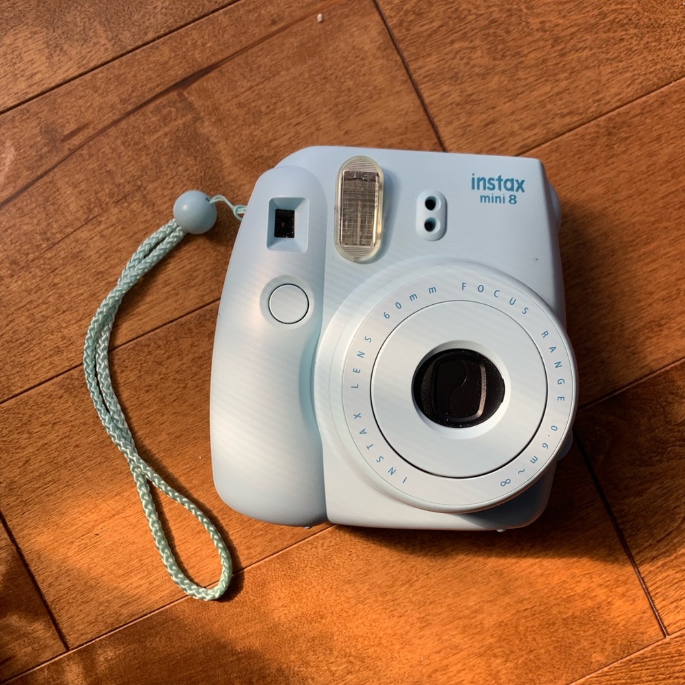 Instax mini 8 Polaroid camera - with film!